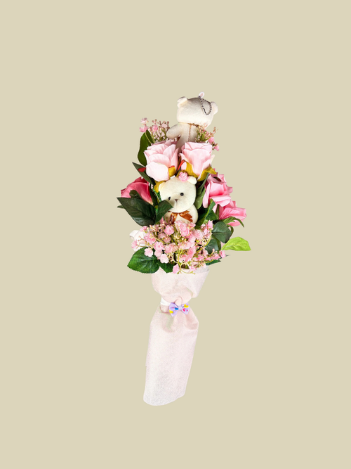 Blush Kiss bouquet